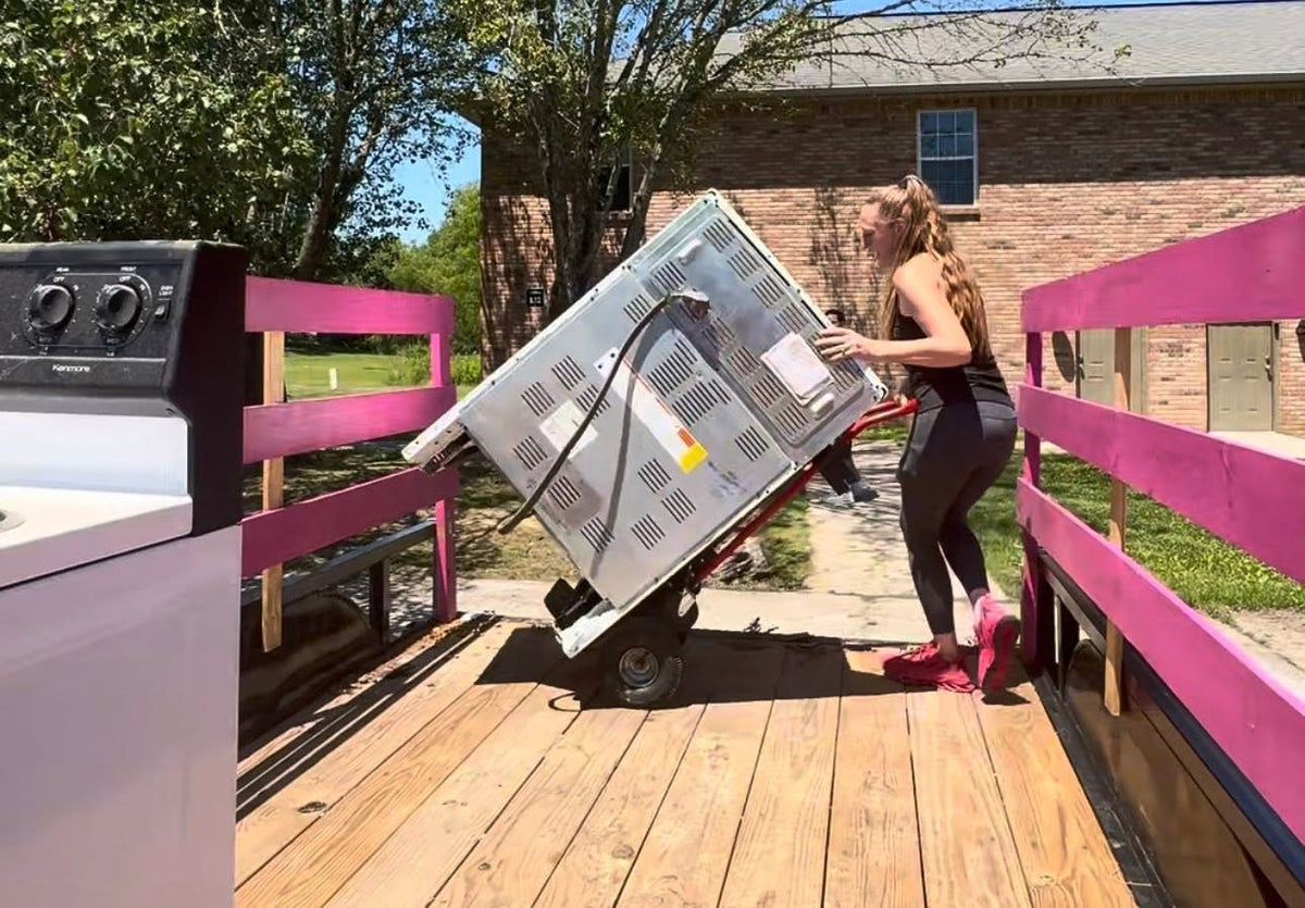 Jenny's Junk Removal job photo